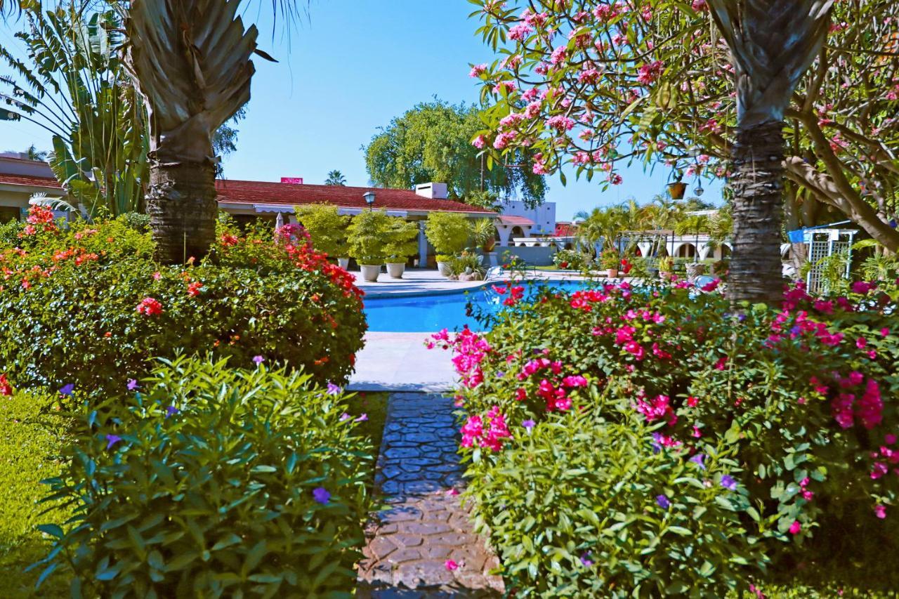 Hotel Del Rio นาโวฮัว ภายนอก รูปภาพ
